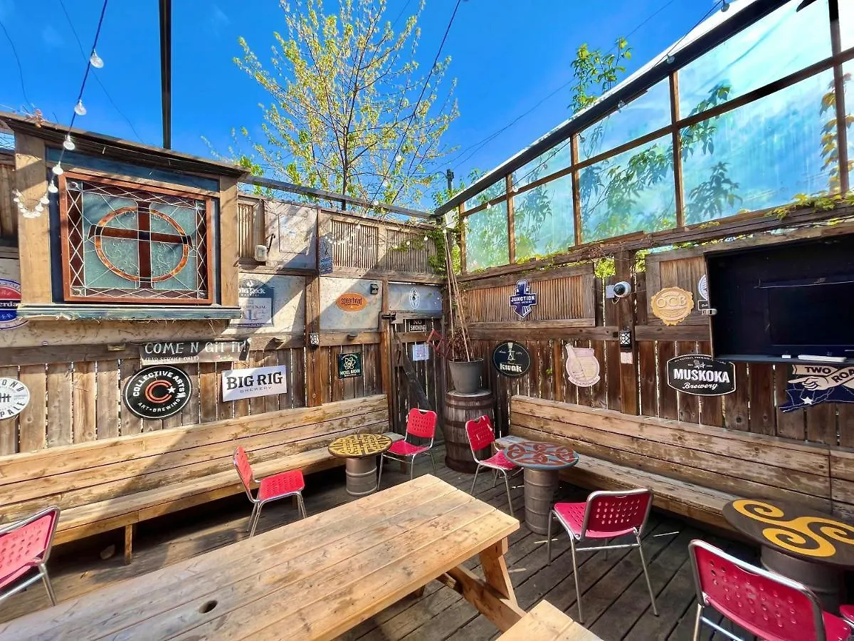 The Only Backpacker'S Inn (Adults Only) Toronto Guest house